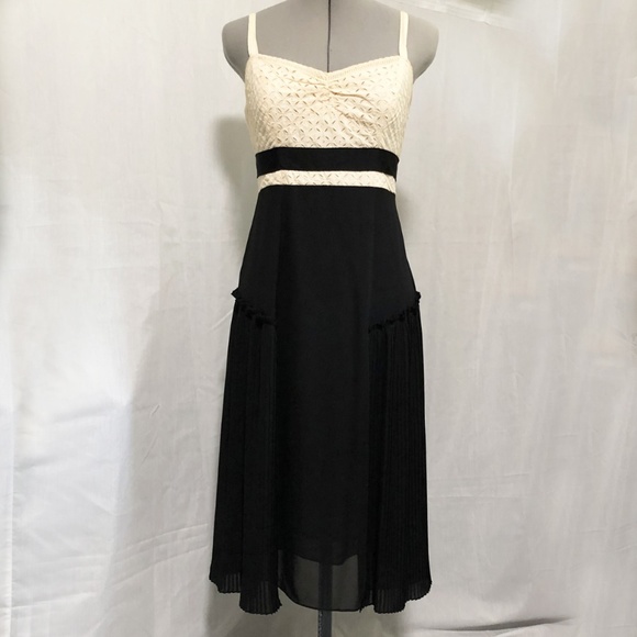 BCBG black and cream A line dress - Picture 2 of 8